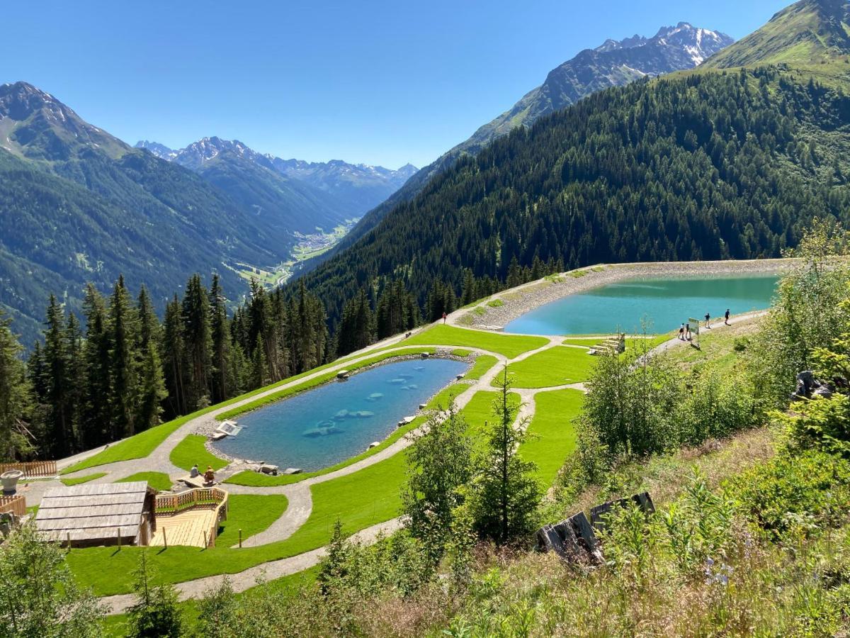 Apart Garni Dorfblick Hotel Kappl  Bagian luar foto