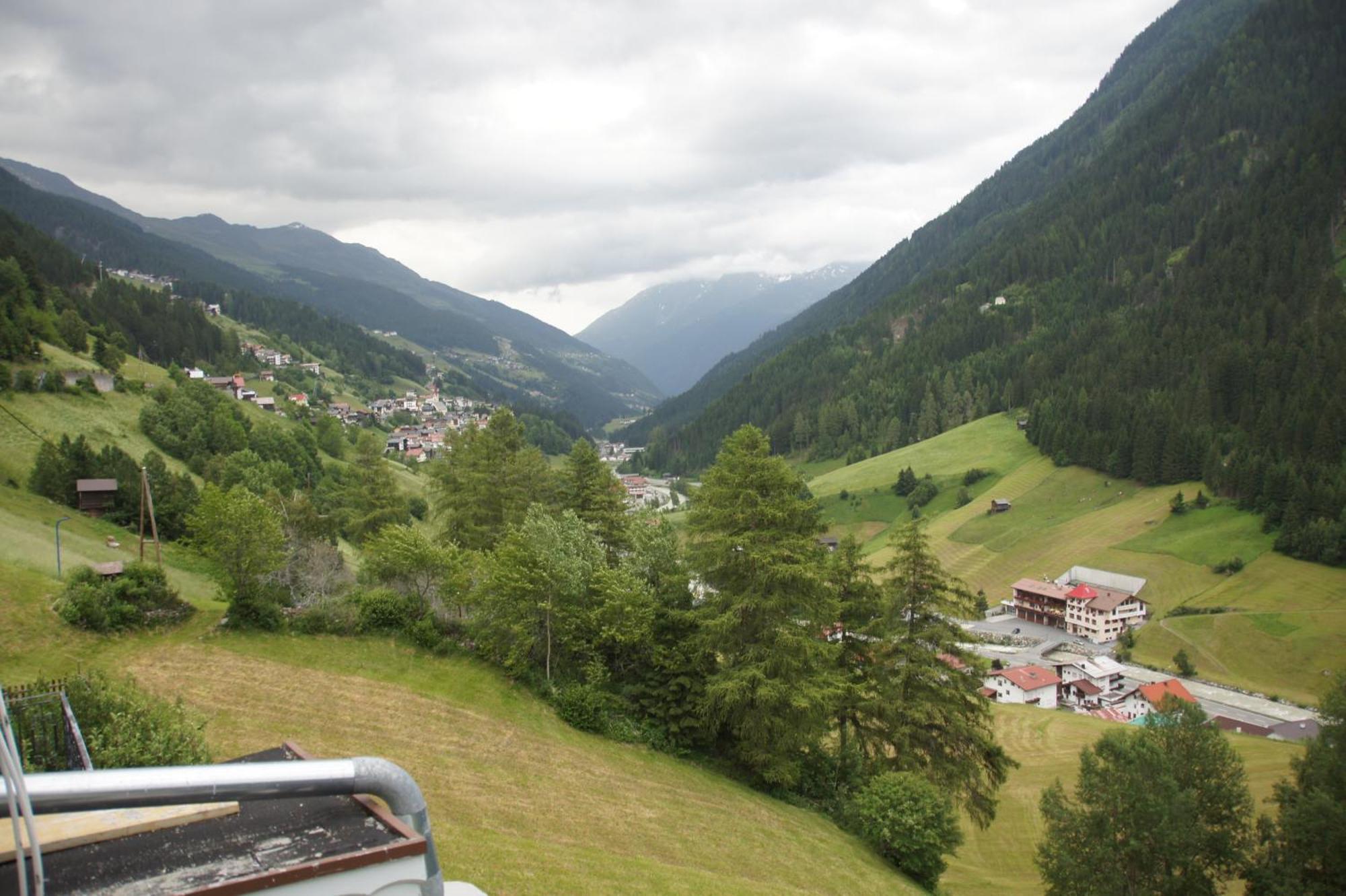 Apart Garni Dorfblick Hotel Kappl  Bagian luar foto