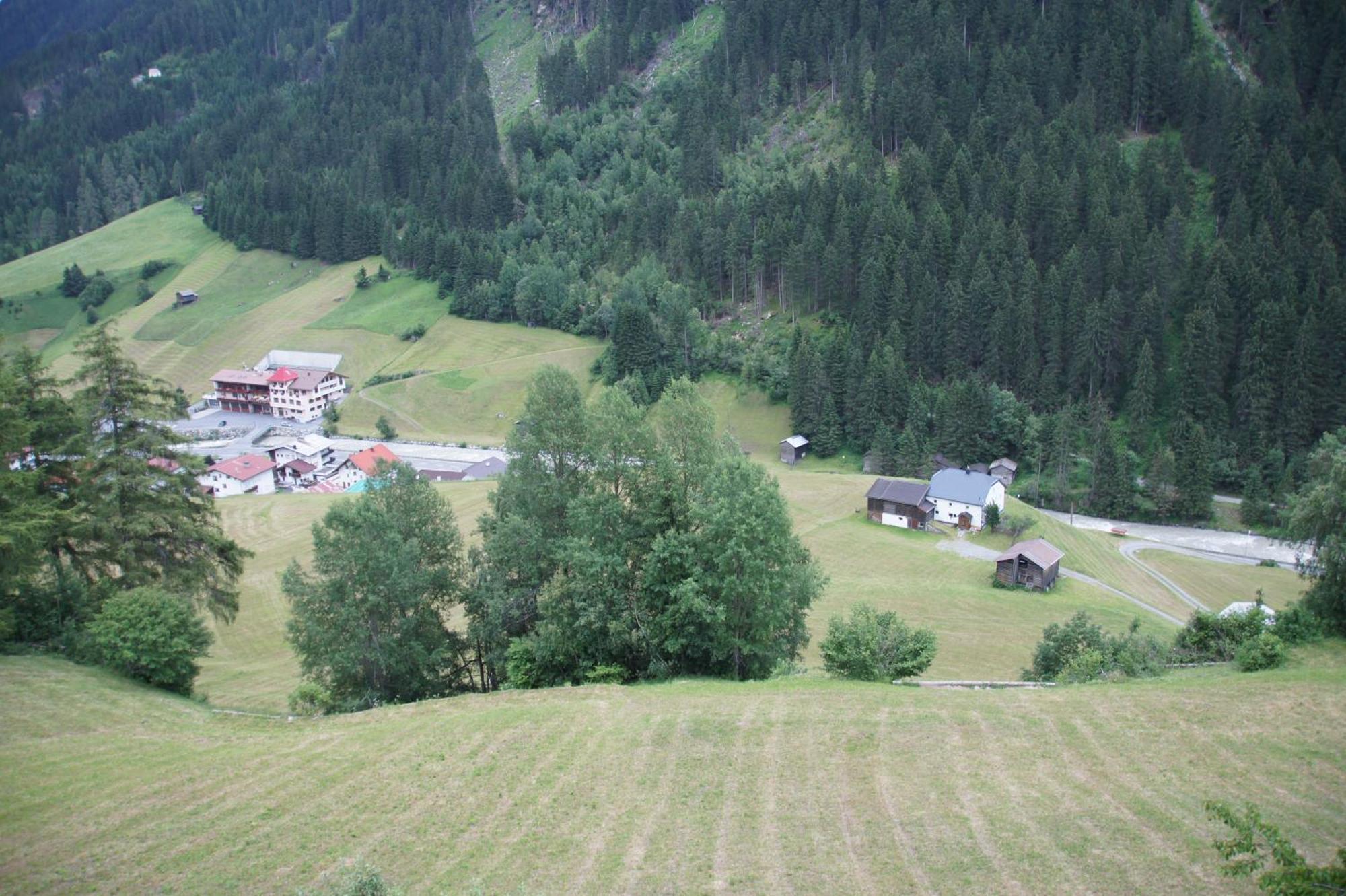 Apart Garni Dorfblick Hotel Kappl  Bagian luar foto