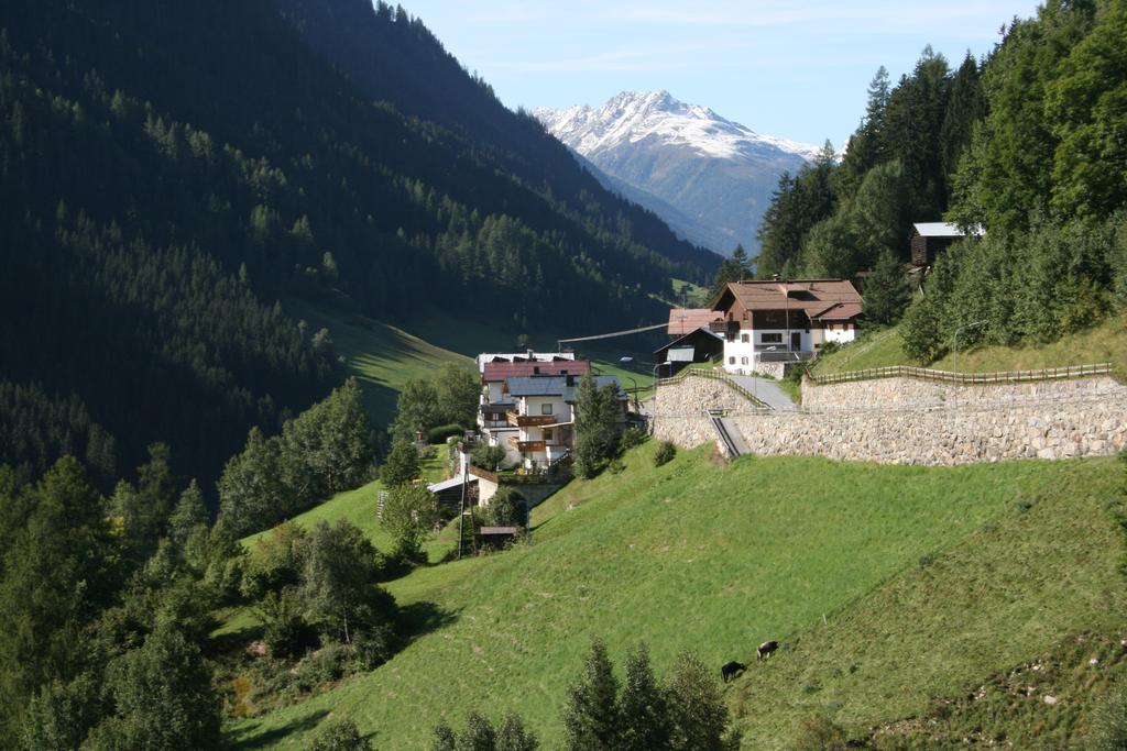 Apart Garni Dorfblick Hotel Kappl  Bagian luar foto